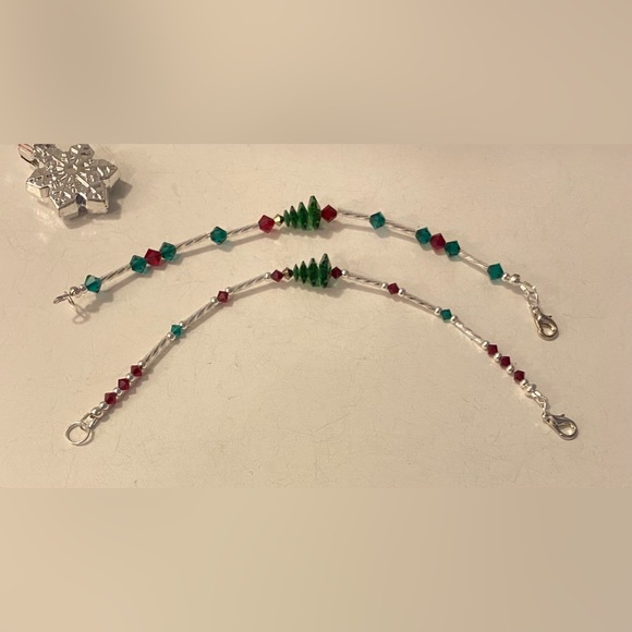 NEW Swarovski crystal Christmas bracelets - Picture 5 of 8
